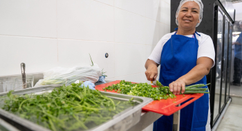 Gracinha Caiado inaugura Restaurante do Bem em Niquelândia